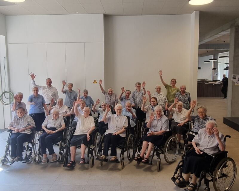 groepsfoto-zusters-congregatie