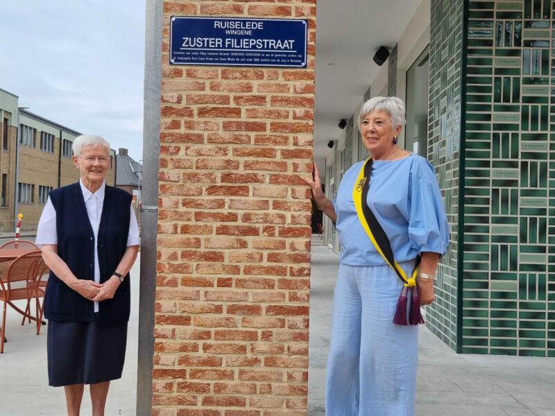 Onthulling straatnaambord Zuster Filiepstraat2